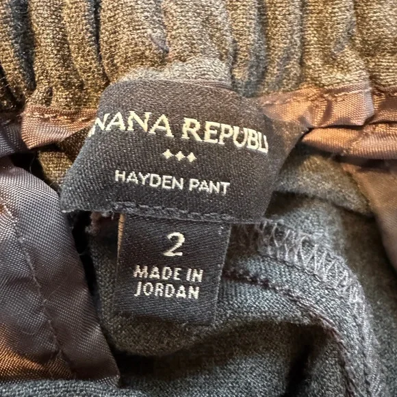 Women’s Banana Republic Hayden Tapered Pant in Heathered Charcoal- Size 2 - Picture 13 of 15